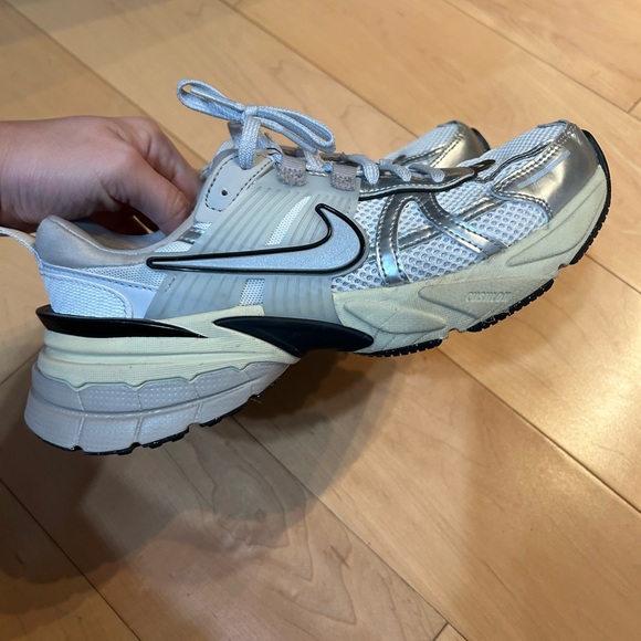 Nike v2k sneakers - Picture 6 of 9